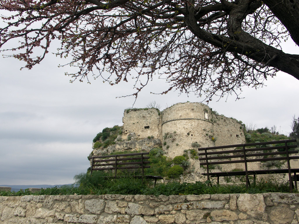 calabria gerace castello